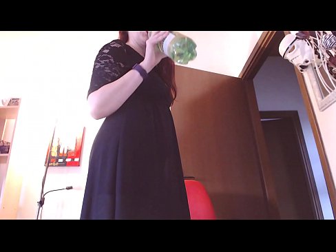 ❤️ 一个喜欢脏兮兮的内裤的顺从的奴隶，在看完这段视频后被迫自慰！这是个很好的例子。 ❤ Porno
